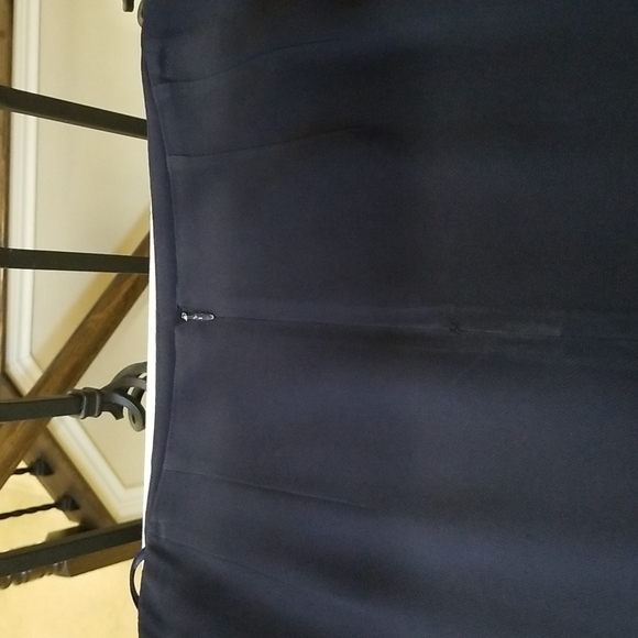 Linda Allardl Navy Blue skirt - Picture 8 of 8